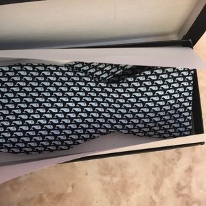 Vineyard vines whale Bow Tie , New in box